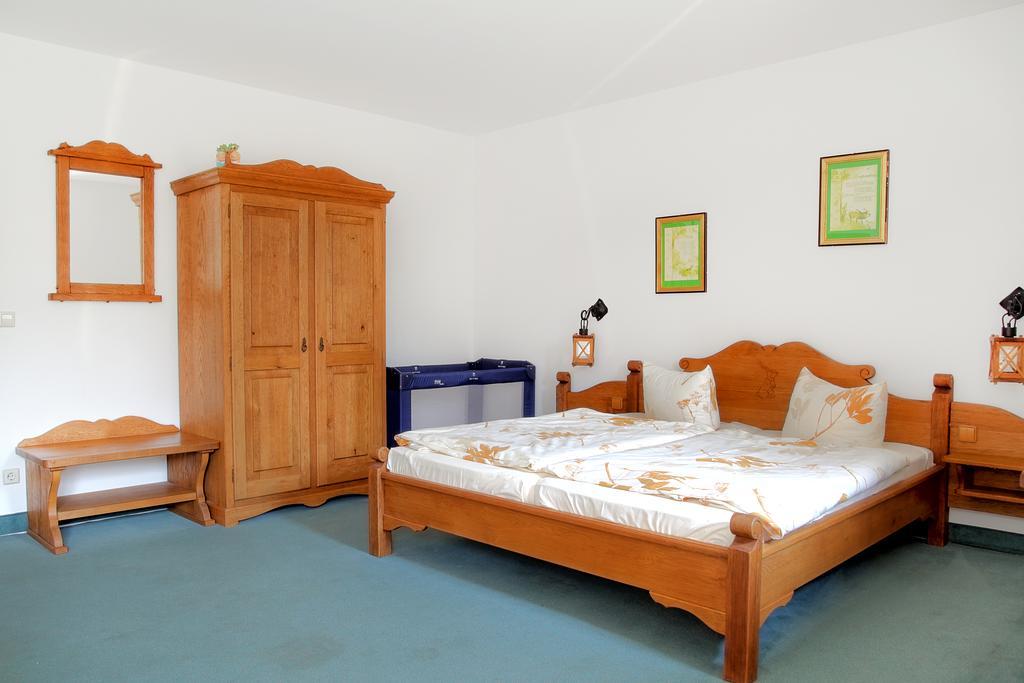 Hotel Am Liepnitzsee 万德利茨 外观 照片